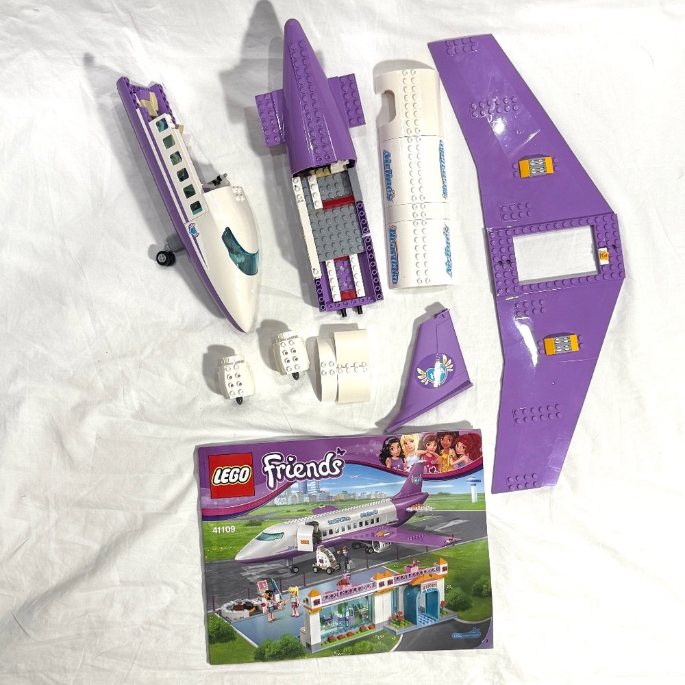 Pieces for LEGO Friends Airplane and MEGA BLOKS Barbie Cruise Ship Sets - Picture 3 of 7